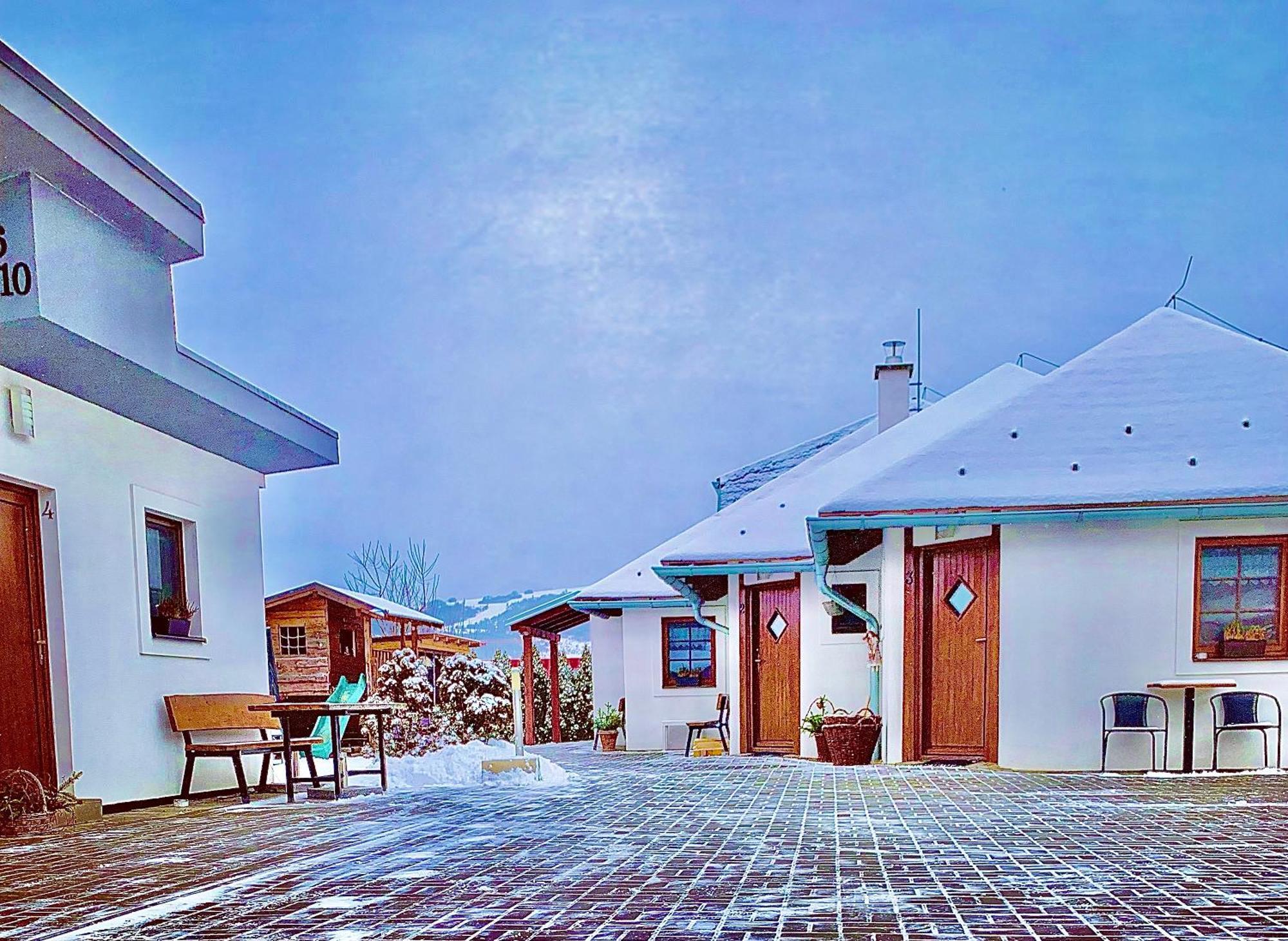 Apartmany Piemonti Bešeňová Exterior foto